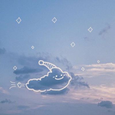 小伙伴玩足球